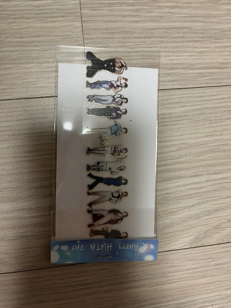 민혁이 생카때
럭드로 뽑은 전자파 차단 스티커인데
쓸 일이 없어서 한 분께 나눔 해요! 
rt + 마음💙 해주세욤
3/7일 날 당발 합니다!! 
배송비 부담해 주셔야 합니다