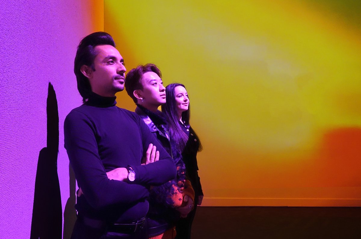 RCA's tweet photo. SAMSARA a new digital residency @framelessldn launched last week supported by the RCA.

The audio-visual collaboration is between three RCA graduate digital artists Olesea Bortniac, Shahwali Shayan and Tao Xie.

The residency runs until 1 June👇

https://t.co/TUWPZ6U3jx https://t.co/bPvpNGS6sU