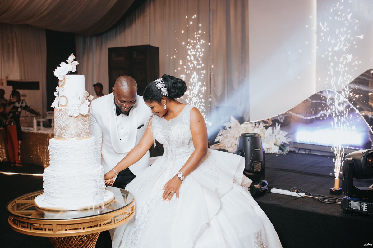 Cherryb_events's tweet photo. Don't compromise on your big day, get a planner who is experienced and get the event of your dreams
Book Cherrybees events today
We're accepting 2024 bookings https://t.co/Y3MuVhDvsb
