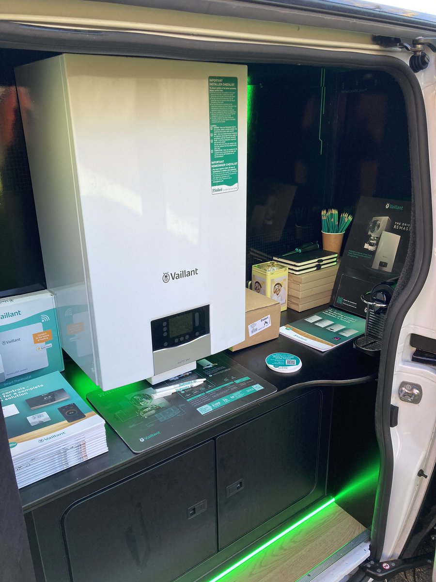 All set up this morning at Plumbase Heywood (OL10 2JG) on the Vaillant UK show van tour!

I’m here until 12pm today, showcasing our award winning air source heat pump the aroTHERM Plus 💚🐰

#renewables #aroTHERMplus