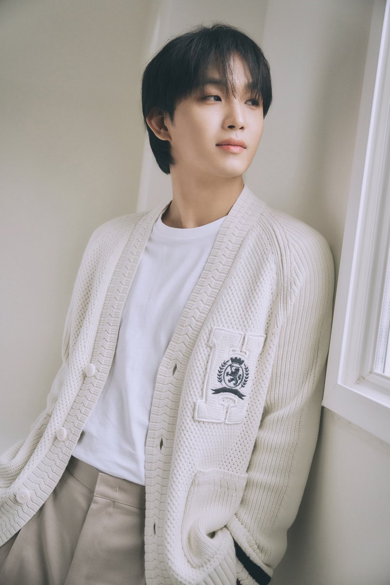BTOBCOMPANY's tweet photo. 𝐍𝐄𝐖 𝐏𝐑𝐎𝐅𝐈𝐋𝐄 #𝟏

#임현식 #LIMHYUNSIK @BTOB_IMHYUNSIK https://t.co/u1EG2IHxrX