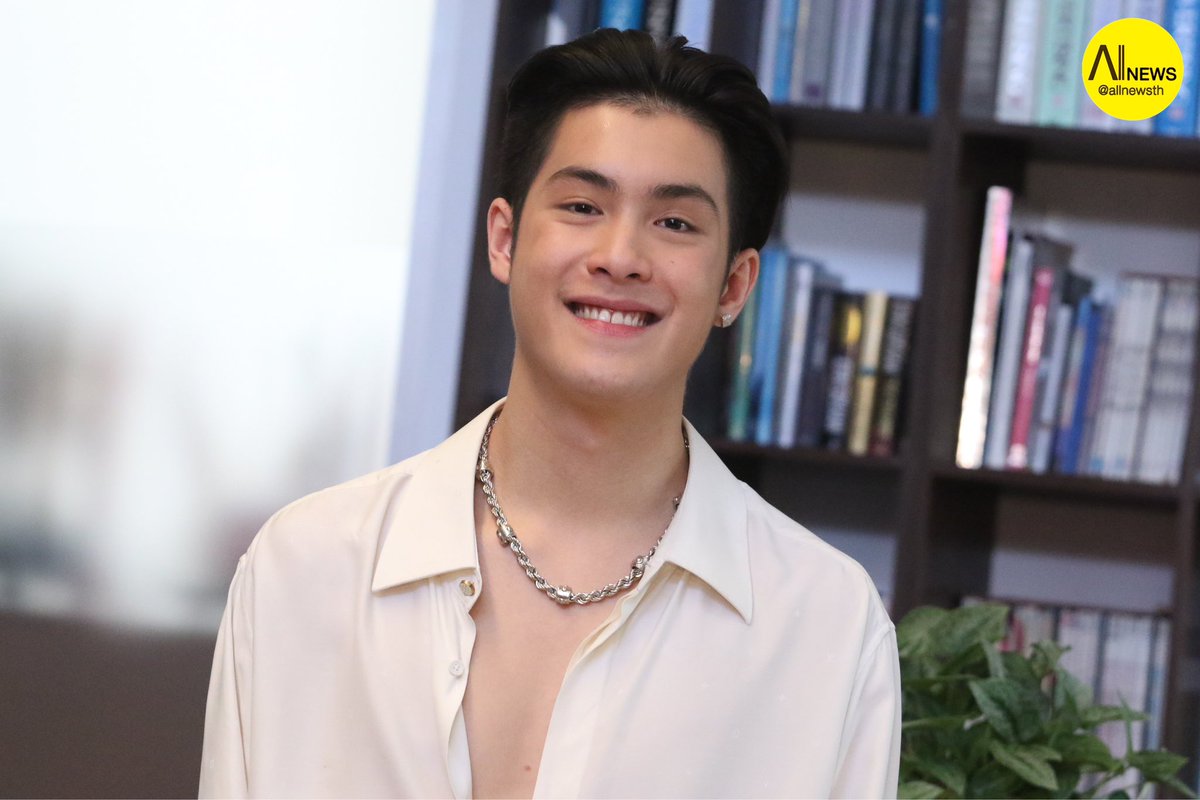 AllNews_th's tweet photo. JAONAAY" คัมแบ็ค ! ปล่อยซิงเกิ้ลใหม่ล่าสุด เพลง "รัก (LoveSong)" ที่เขียนมาจากความรู้สึกของตัวเอง 

#รัก #LOVESONG
#JAONAAY #JAYMIDICHANNEL https://t.co/VHrNroCiEa