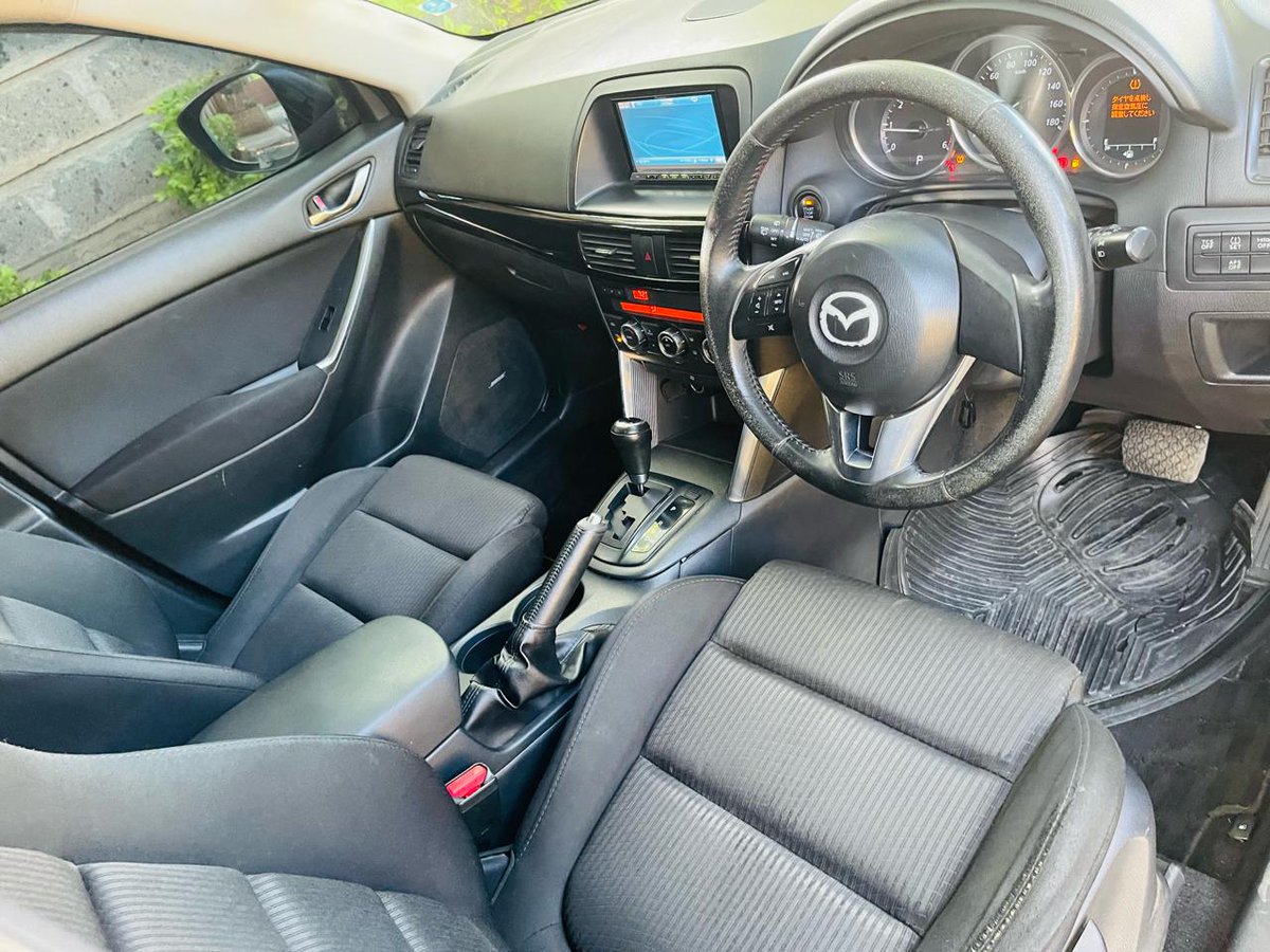 BigJs_Motors's tweet image. Sleek and Stylish  📷
Model: Mazda CX5|2012|
Engine: 2.2L Diesel
Features: Leather seats, etc
Price: 1.55m
Caption: "Upgrade your commute with the CX5 – where style meets performance. Safety, luxury, and affordability in one sleek package. #ExploreWithBigJs #FastLaneLife