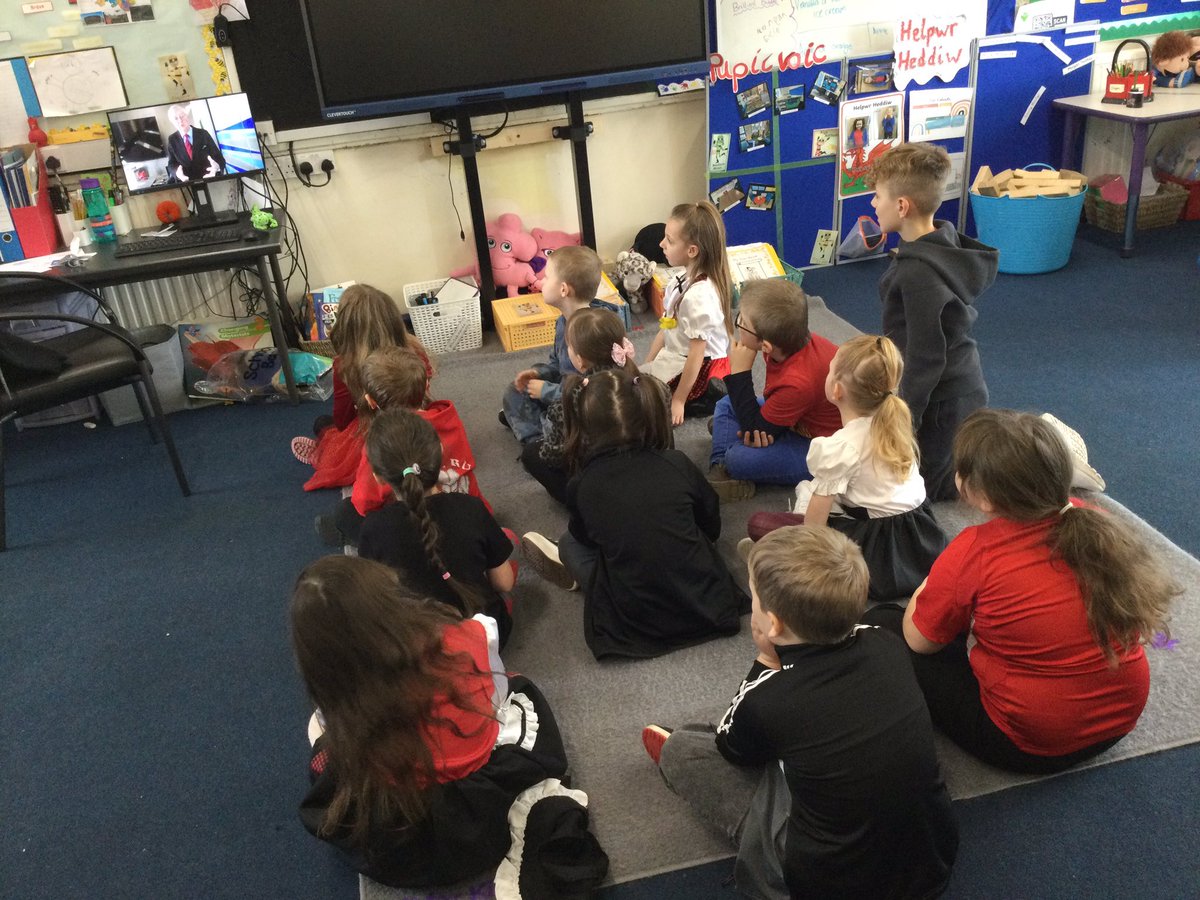 Miss Cornock tweet media