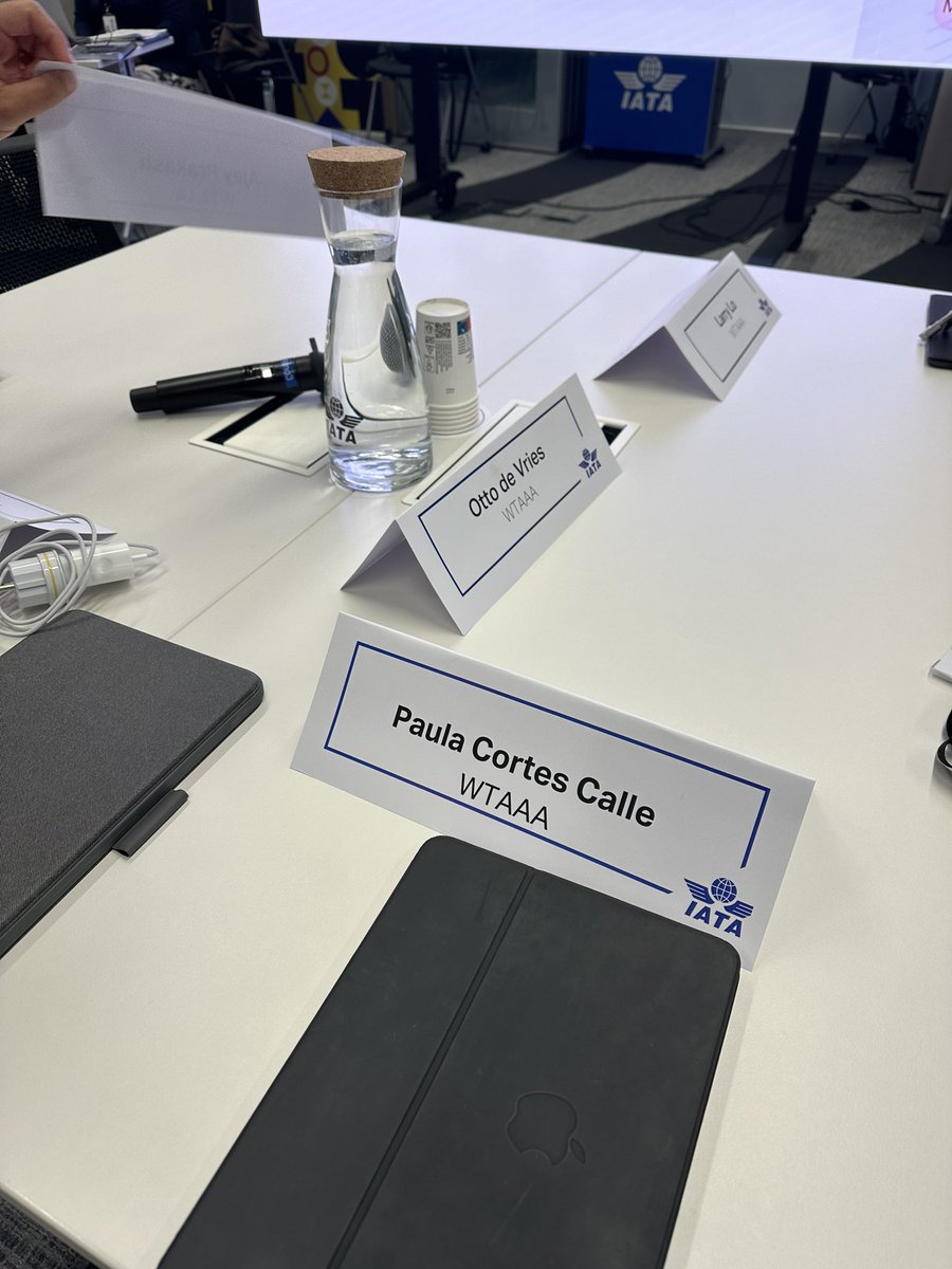 PaulaCortesC's tweet photo. Comenzamos reunión con @IATA en Madrid, como representante de #Folatur #Wtaaa @AnatoNacional https://t.co/vg9m1gYBEW