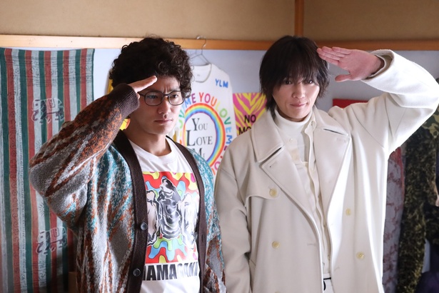 thetvjp's tweet photo. #八木勇征“山田”が #関水渚“九本”の家に
居候をしながら婚活を手伝い、
#野村周平“小池”と引き合わせる
＜#婚活1000本ノック＞

▼記事の続きはこちら【📸ほか画像あり】
https://t.co/FfUUwsau0F

#福田麻貴 https://t.co/xUwFdV85in