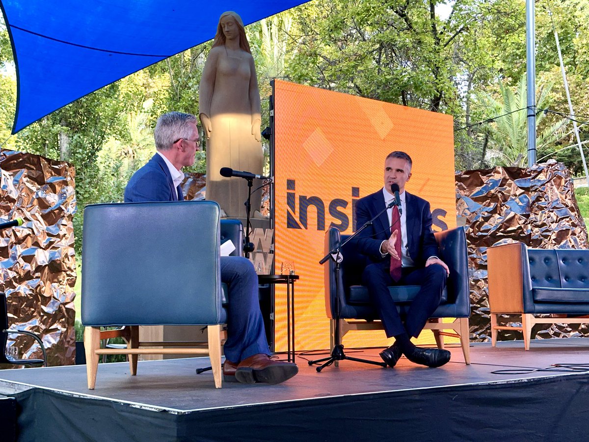 Thanks to @David_Speers and the Insiders team for being part of @adelwritersweek. This is the spirit of Writers’ Week. To listen, to think, and to agree or disagree in the ultimate service of truth.