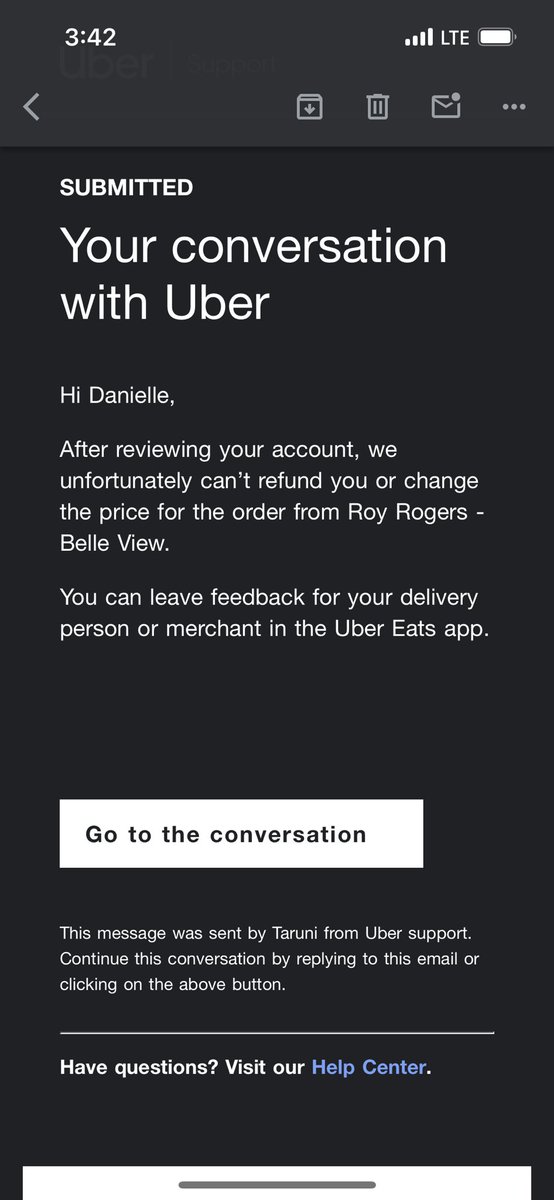 constanzzze's tweet photo. @UberEats you are literally stealing money from me. This the second time this has happened. You asked for pics the first time and i didnt have them but I do now. How do you expect me to contact a merchant for something I didnt get on the 26th? https://t.co/LTViso4fad