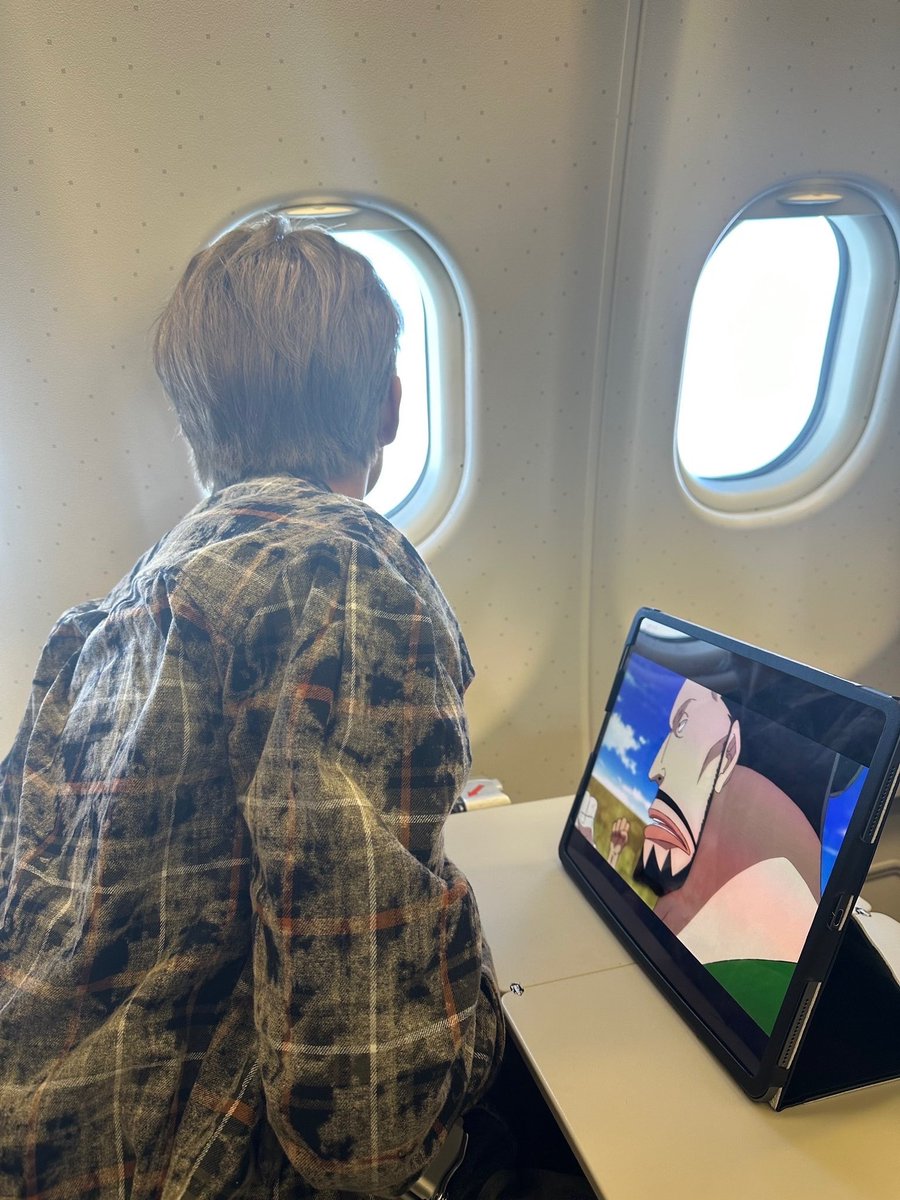 hemos salido de viajecito hoy ✈️ ya que la empresita me dijo "Fletcher se te ve triste mejor toma tus cosas y vete a alguna parte" y quien soy yo para no hacerles caso en eso ૮ ˶´ ᵕˋ ˶ა así que a disfrutar un poco de estos días se a dicho !

𝐚𝐢.𝚋αe ⋆ 𝐅l𝚎t𝕔h𝚎r