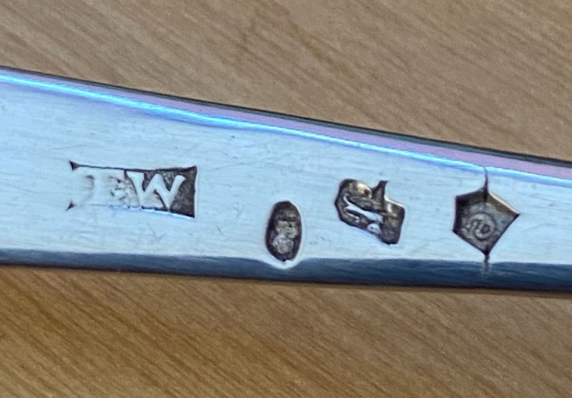 Alasdair Ross (@voxross) on Twitter photo Hoping the hive mind can help with these hallmarks… having watched <a href="/baggottsilver/">michael baggott</a> videos every Friday I fear I’ve bought something because I liked it but that it’s not what it seems… Hoping the hive mind can help with these hallmarks… having watched <a href="/baggottsilver/">michael baggott</a> videos every Friday I fear I’ve bought something because I liked it but that it’s not what it seems…