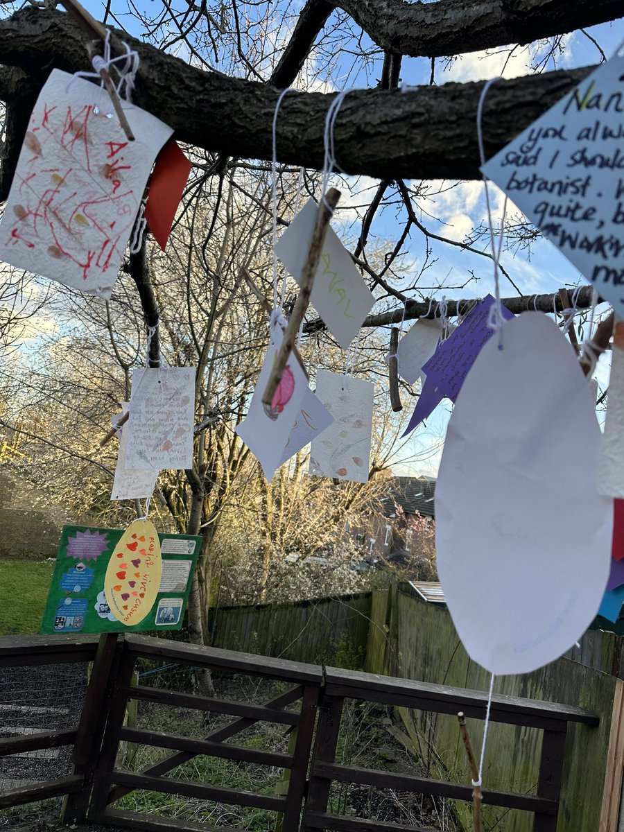 A beautiful day, in many ways, as we hosted a Day of Reflection with @mariecurieuk where visitors invited to hang messages of hope and love to lost ones against a blue sky backdrop #remembrance @CruseSupport