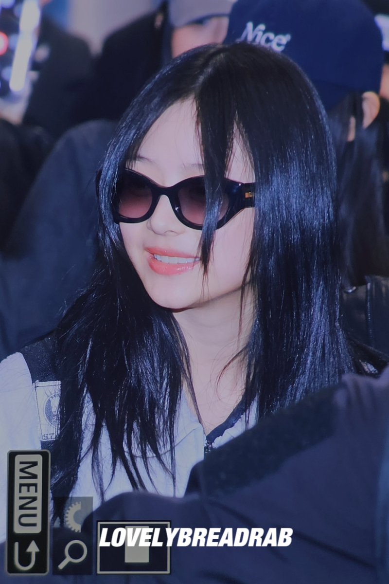 240304 😎😎😎😎
#뉴진스 #NewJeans #하니 #HANNI