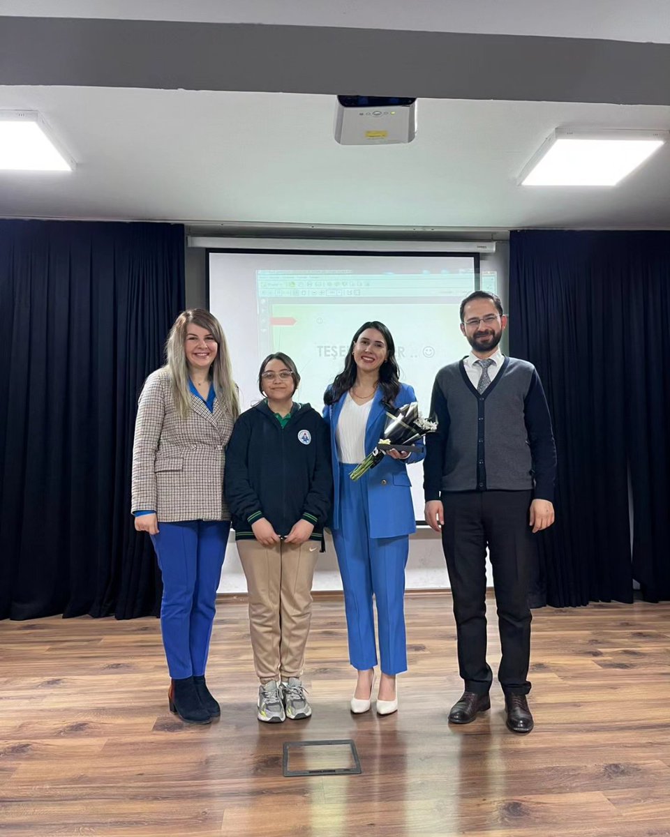 🍔🍟DÜNYA OBEZİTE GÜNÜ🍟🍔

Ankara Bilkent Şehir Hastanesi Diyetisyeni Melike Çalışkan Hanım tarafından öğrencilerimize obezite ve sağlıklı beslenme konulu seminer verildi. Kendilerine teşekkür ederiz.
<a href="/bursailmem16/">Bursa İl Millî Eğitim Müdürlüğü</a>
<a href="/yildirimilcemem/">Bursa Yıldırım İlçe Milli Eğitim Müdürlüğü</a>
<a href="/ulumahmet/">Ahmet ULUM 🇹🇷</a>
#dünyaobezitegünü