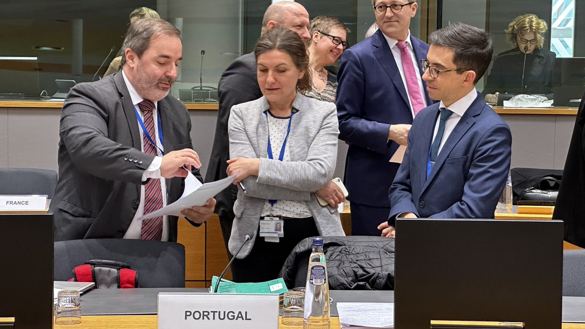 #TTE Energy | 🇪🇺 Ministers responsible for Energy are today in Brussels. Ministers are discussing the security of supply, flexibility as a tool for energy transition, the 2030 objectives for energy, and the climate and energy situation in 🇺🇦. DPR @ManuelaTPinto is representing 🇵🇹