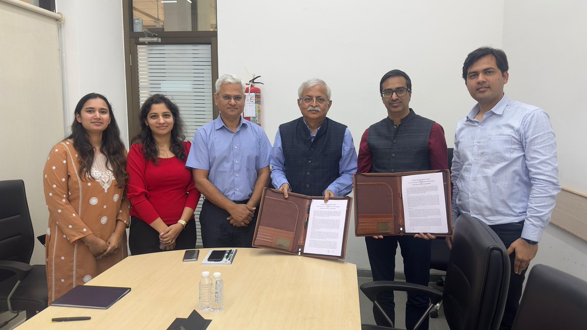 #ClimateAction

Excited to announce  <a href="/NRDC/">NRDC 🌎🏡</a> signed an MoU with <a href="/GERMIRnD/">GERMI</a>  to collaborate on knowledge frameworks and enabling implementation across multiple areas including energy efficiency, cooling, clean mobility, clean cooking and green hydrogen in Gujarat.