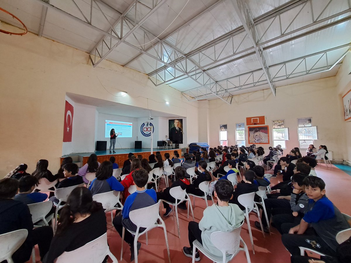 İzmir İl Milli Eğitim Müdürlüğü tarafından okul sağlığı ve güvenliği kapsamında düzenlenen "Çocuklarımız İlk Yardımda Daha Güvende" seminerine katılan öğrencilerimize İlk Yardım Eğitmeni Yelit Ozar CİVELEK ...
<a href="/yahsiomer/">Dr. Ömer YAHŞİ</a> <a href="/izmir_ilmem/">İzmir İl Milli Eğitim Müdürlüğü</a>
<a href="/OGNDERSE/">OGÜN DERSE</a> <a href="/gaziemir_mem/">Gaziemir Mem</a>
<a href="/rsmckmk/">Rasim Çakmak</a>