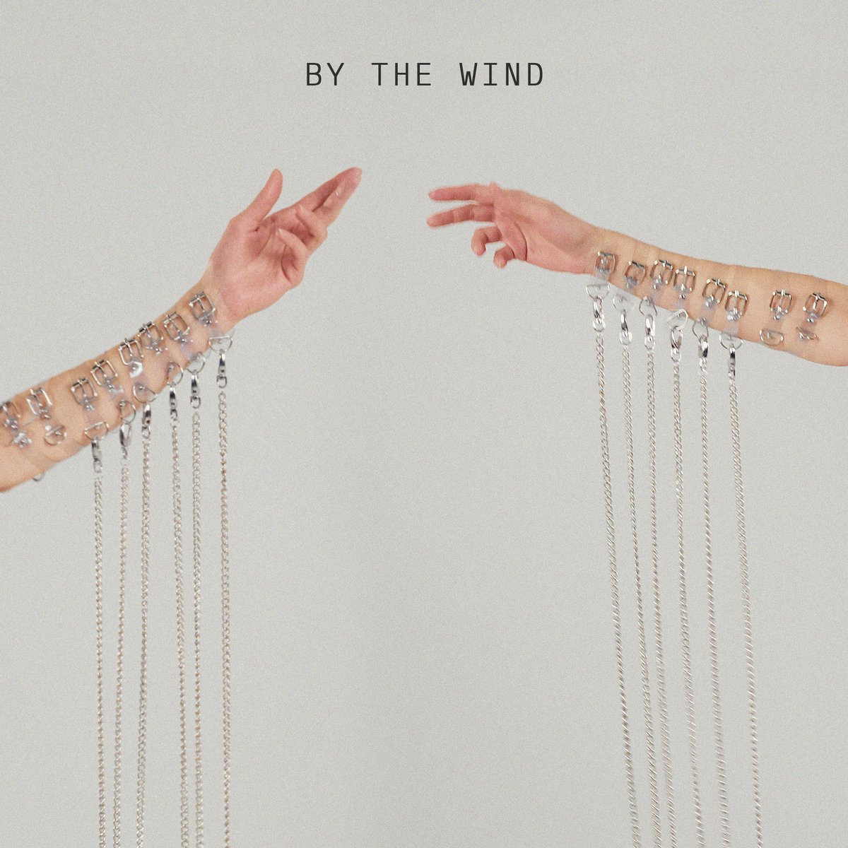 New single BY THE WIND out on 27.03!

Pre-save here: saintstacy.lnk.to/ByTheWind