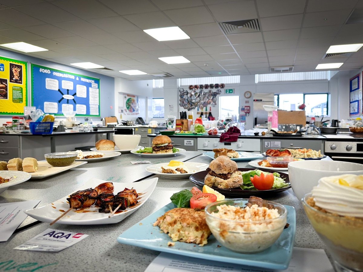 🎉 Congratulations to our Year 11 students on completing their Food examinations this week! 🍴 Your dedication and hard work have truly paid off, showcasing your resilience and commitment to excellence. We are incredibly proud of each and every one of you! 🌟