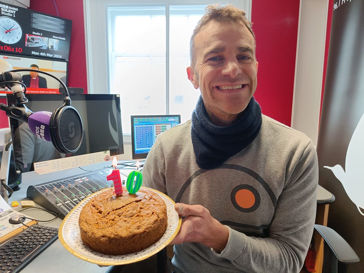 SteveHarrisDJ's tweet photo. Ten years of presenting my little breakfast show on ⁦@BBCRadioSolent⁩. https://t.co/xHRr2F2N4G