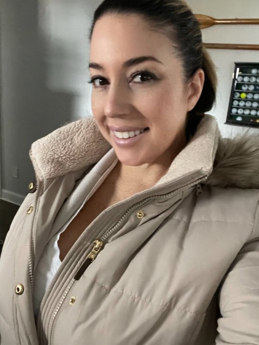 Be sure to add an extra pound for every candle on the cake. This is 47! 😘 https://t.co/Wvm0iWrgjT<a href="/tag/10yearchallenge"class="tags"><span>#10yearchallenge</span></a>