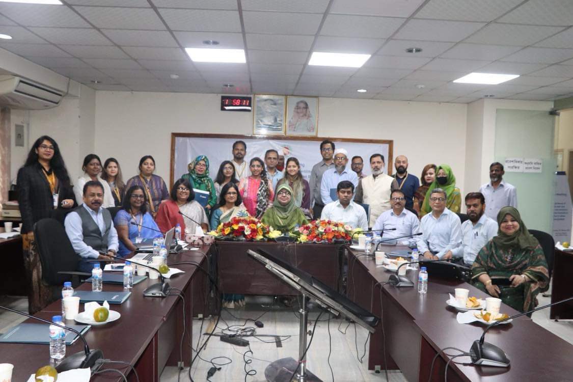 papreennahar's tweet photo. Grateful for the @GlobHealth_BSMS and @icddrb collaborative efforts towards advancing Male  Infertility research in #Bangladesh! Successfully Inception meeting completed of the @WHO funded #Male Infertility project and received immense support from the #DGHS, #MOHFW, #Gov-B, #private sectors.