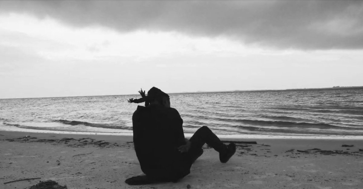 VERASAIII's tweet image. "𝘛𝘰 𝘱𝘰𝘴𝘴𝘦𝘴𝘴 𝙀𝙢𝙤𝙩𝙞𝙤𝙣𝙖𝙡 𝙄𝙣𝙩𝙚𝙡𝙡𝙞𝙜𝙚𝙣𝙘𝙚, 𝘪𝘴 𝘵𝘰 𝘢𝘤𝘤𝘦𝘱𝘵 𝘵𝘩𝘦 𝘾𝙝𝙖𝙧𝙢 𝘵𝘩𝘢𝘵 𝘭𝘪𝘦𝘴 𝘸𝘪𝘵𝘩𝘪𝘯 𝙏𝙧𝙖𝙜𝙚𝙙𝙮."
~ 𝐕𝐞𝐫𝐚

🪦

#verasaiii #abhor #emorap #poetryisnotdead #passionate #charm #tragedy #solitude #author #illustrator #vision