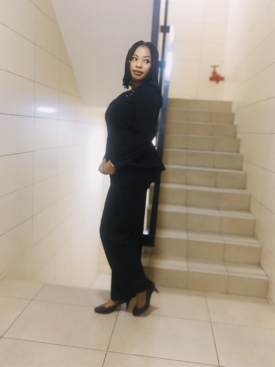 temipearl_'s tweet photo. Yes, you can call me rose πΉbut I am Pearl. π
Happy New Week! βοΈ
#TemitopeAdekunle #CXBabe #CarpeDiem https://t.co/9U8Va8xue1