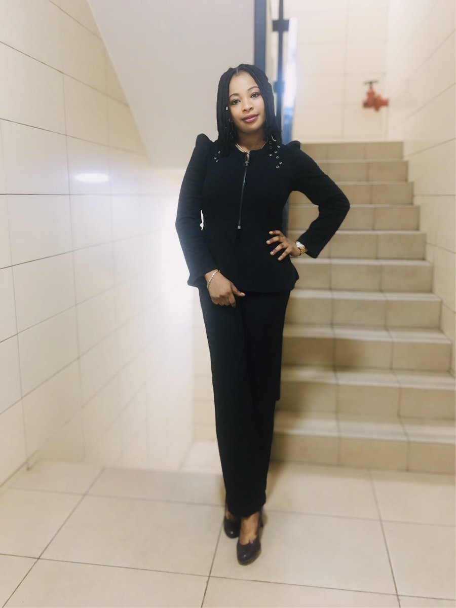 temipearl_'s tweet photo. Yes, you can call me rose πΉbut I am Pearl. π
Happy New Week! βοΈ
#TemitopeAdekunle #CXBabe #CarpeDiem https://t.co/9U8Va8xue1