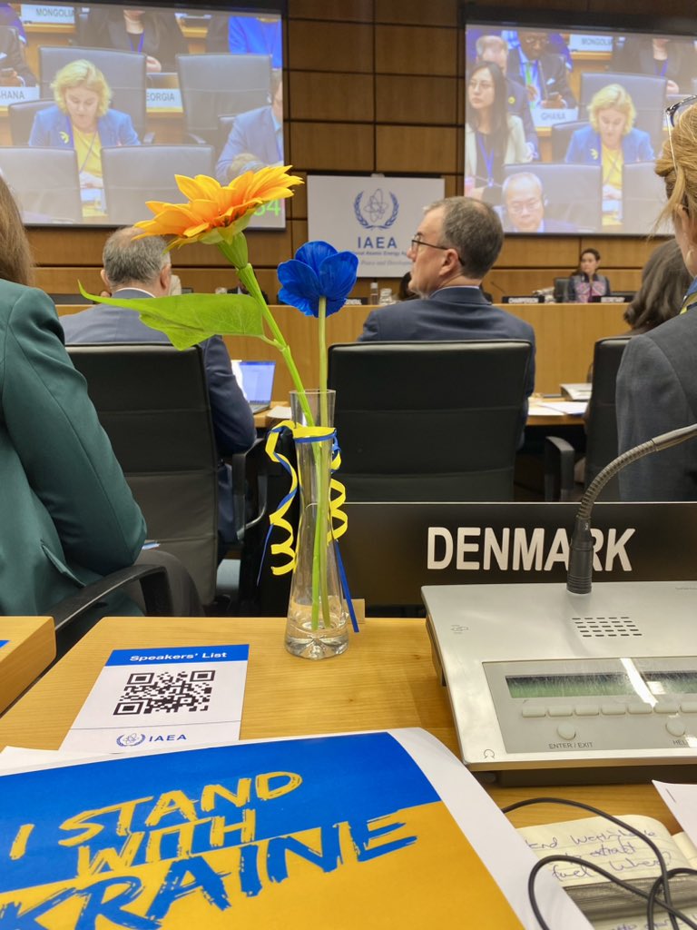 Warm welcome to 🇺🇦Minister of Energy @G_Galushchenko as new governor of #Ukraine in #IAEA Board of Governors on this sad day marking 2 years of the illegal Russian occupation of #Zaporizhzhya nuclear power plant. 🇩🇰 continues to #StandWithUkraine #ZNPP