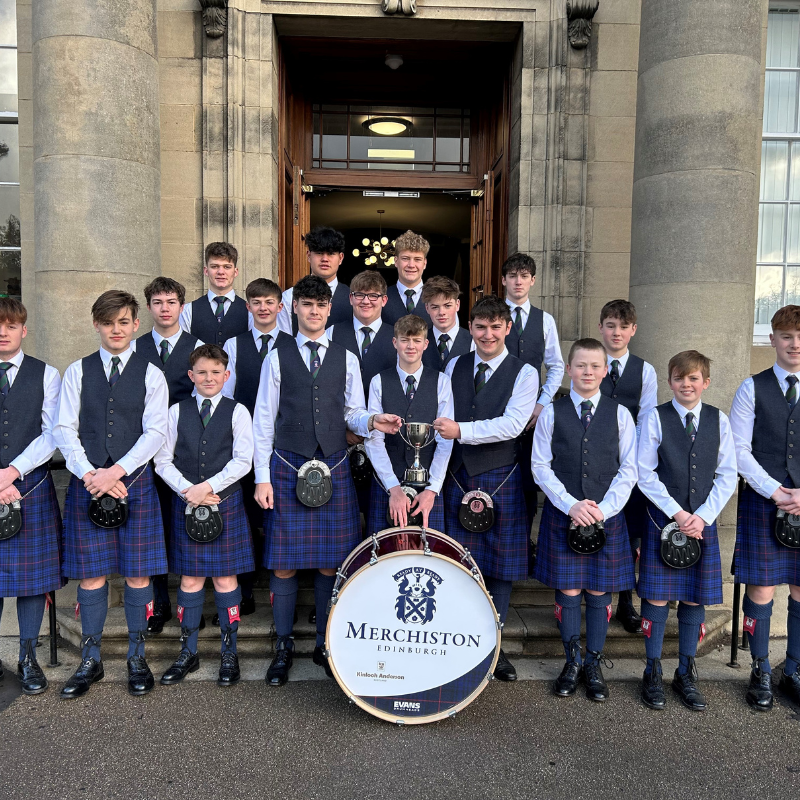 🏆The Merchiston Pipe Band took First Prize in the Junior B Grade at the recent Glasgow Highland Club competition 📷. This was the band's 1st competition of the year and the 1st time the Development Pipe Band made its competition debut. Well done boys!  bit.ly/merchiPipeBand…