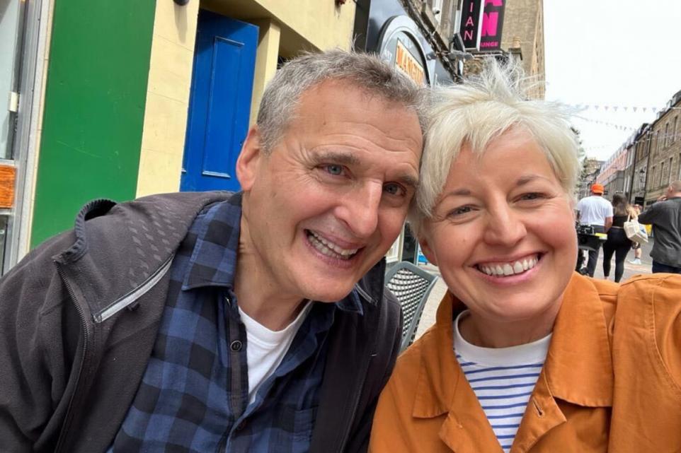 Netflix show films at Edinburgh Social Bite coffee shop | The Herald
i.mtr.cool/lyawwwkiap

#coffee #Mondaymorning #homelessness #netflix #coffeeshop #cafe #Edinburgh