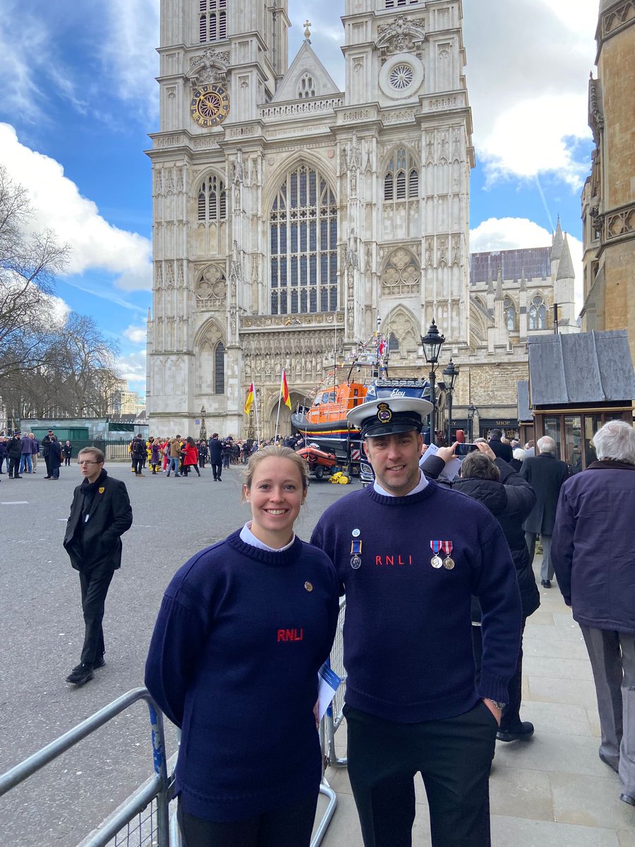 As the RNLI celebrates 200 years of saving lives at sea Plymouth’s Deputy Coxswain Neil Humphrey and crew member Beth Barratt are at @wabbey for the main celebration. To watch the live event at 11am follow the link : rnli.org/about-us/our-h…