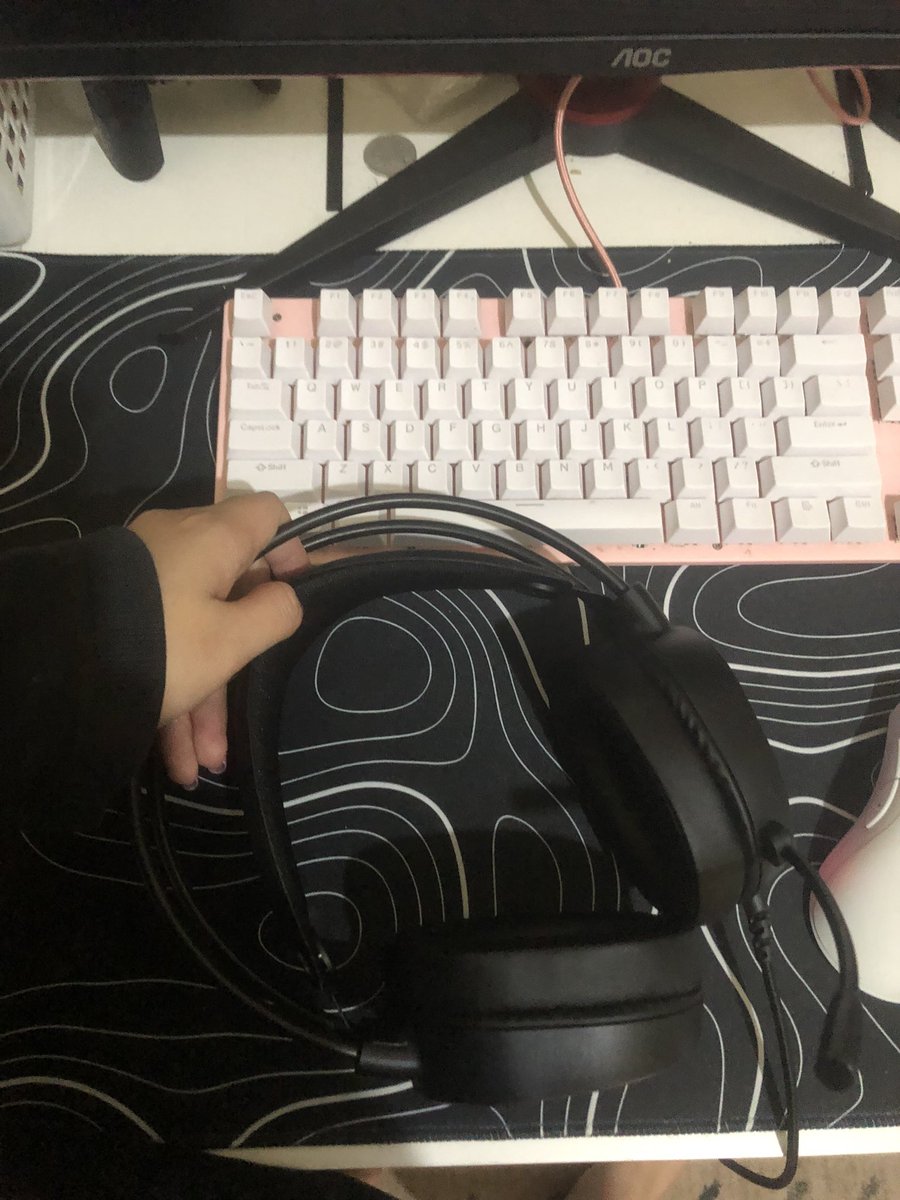 breakfastwithxx's tweet photo. JUAL PC KESAYANGAN
dijual karena BU, nasib kena PHK dan ga dibayar gaji dan pesangonny😡🥹

ga dijual terpisah ya soalnya mereka udah besti! https://t.co/W9HWZaGAuj