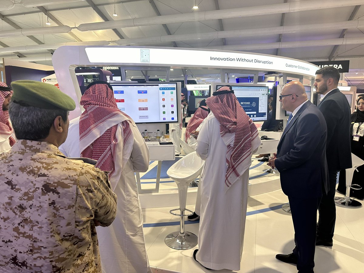 #Avaya at #LEAP24  
AI powered solutions that support the transformation of experiences, supporting a wide range of vertical and business. 

 #المملكة_العربية_السعودية .

#تجارب_ذات_اهمية

#ExperiencesThatMatter #SaudiArabia 🇸🇦