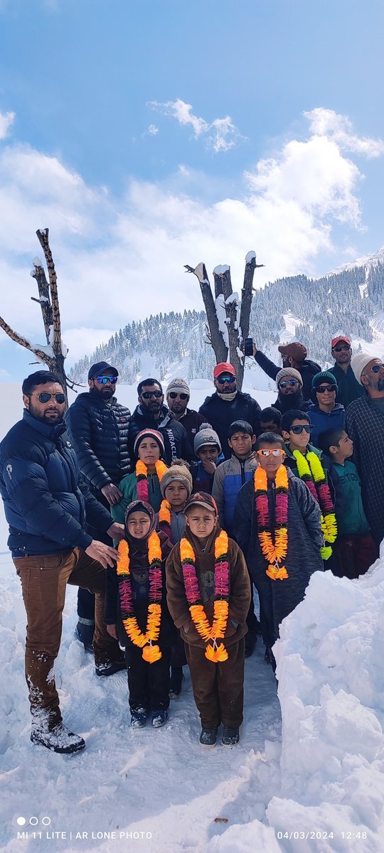 As Winter Vacations in Kashmir Schools end, YSS welcomes students with fun-filled recreational activities on day 1st. @ianuragthakur @OfficeOfLGJandK @manojsinha_ @SarmadHafeez3 @diprjk