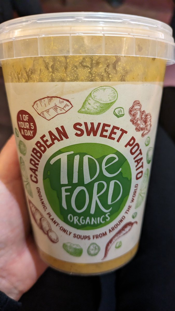 VeganOlive1's tweet image. Spoiled for #Soup choice these days, in no doubt they are #Vegan 🌱🌻😋☺️🍵