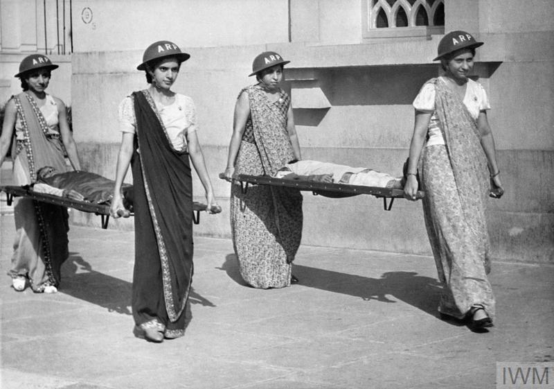 smhcentre's tweet photo. WOMEN &amp; WAR: a conference co-organised with
@UniofOxford.  

The second panel on 22 March with feature @gupta_diya, Alex Wilson, and @urvikhaitan discussing Indian women in the Second World War.

Registration is FREE &amp; open to all until 20 March:
https://t.co/JPOCDBsZtP https://t.co/59Z5GfxC5E
