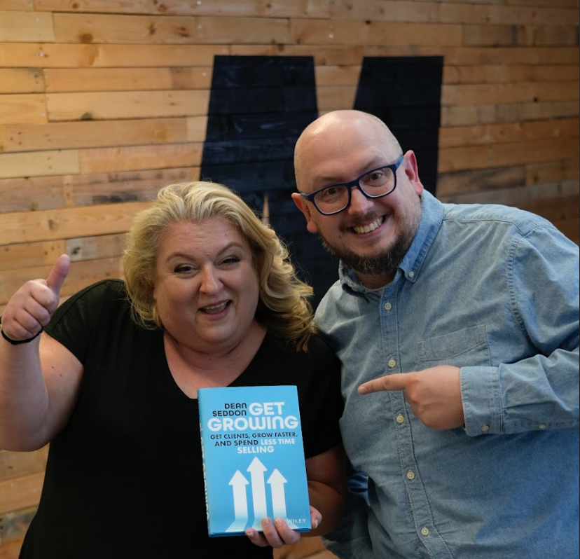 Two weeks ago -  I met with @deanoflinkedin to talk about all things marketing and to record my new AMPP training program - which is coming soon!

Look what arrived while I was there!

This is Dean’s new book “Get Growing” 📈

I’ve already started implementing some of his tactics