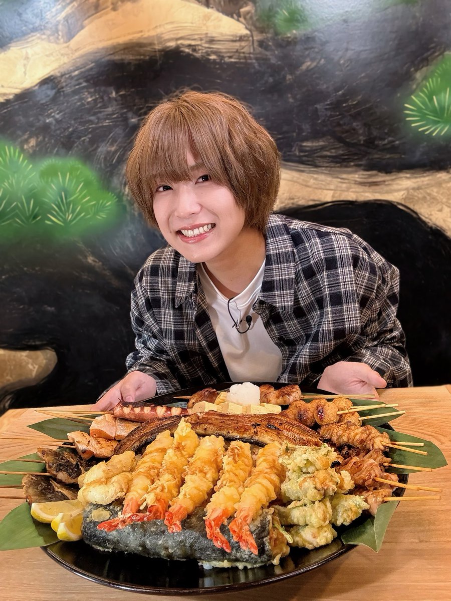 綺麗^ - ^ ❣️ 天然石　瑪瑙  セミ　金蝉　手彫り置物 原石 綺麗^ - ^ ❣️ 天然石 瑪瑙 セミ 金蝉 手彫り置物 原石