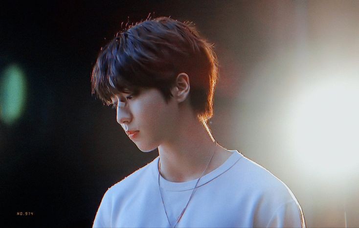 super_hanster's tweet image. โ You make people want to care about you.โ - Changbin
โ A VERY LONG thread about side of Han that not everyone notices. His strong, brave, responsible, professional side. The side that makes everyone in the group rely on him ๐งต