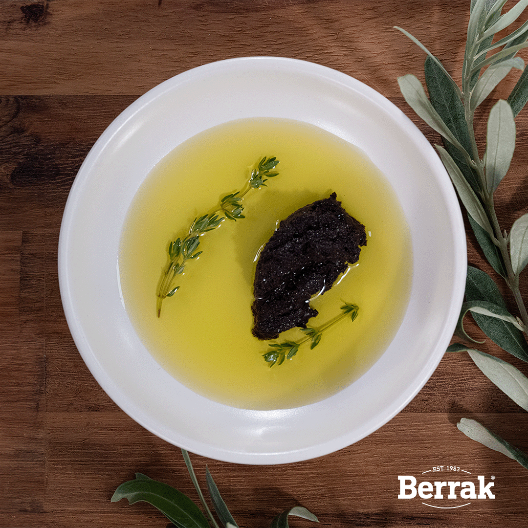 A natural touch to flavor with Berrak Extra Virgin Olive Oil 🌿 Fresh, pure and unique flavor in every drop. 

#BerrakOliveOil #NaturalFlavor