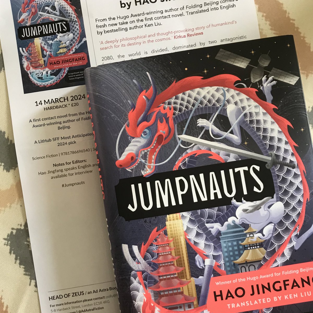 I cannot get enough excellent translated science fiction and Hao Jingfang’s ‘Jumpnauts’ is out 14 March. Looks a doozy! Keep an eye out for the @sfbook review. Thank you @HoZ_Books @AdAstraFiction @pollyvgrice 4/4