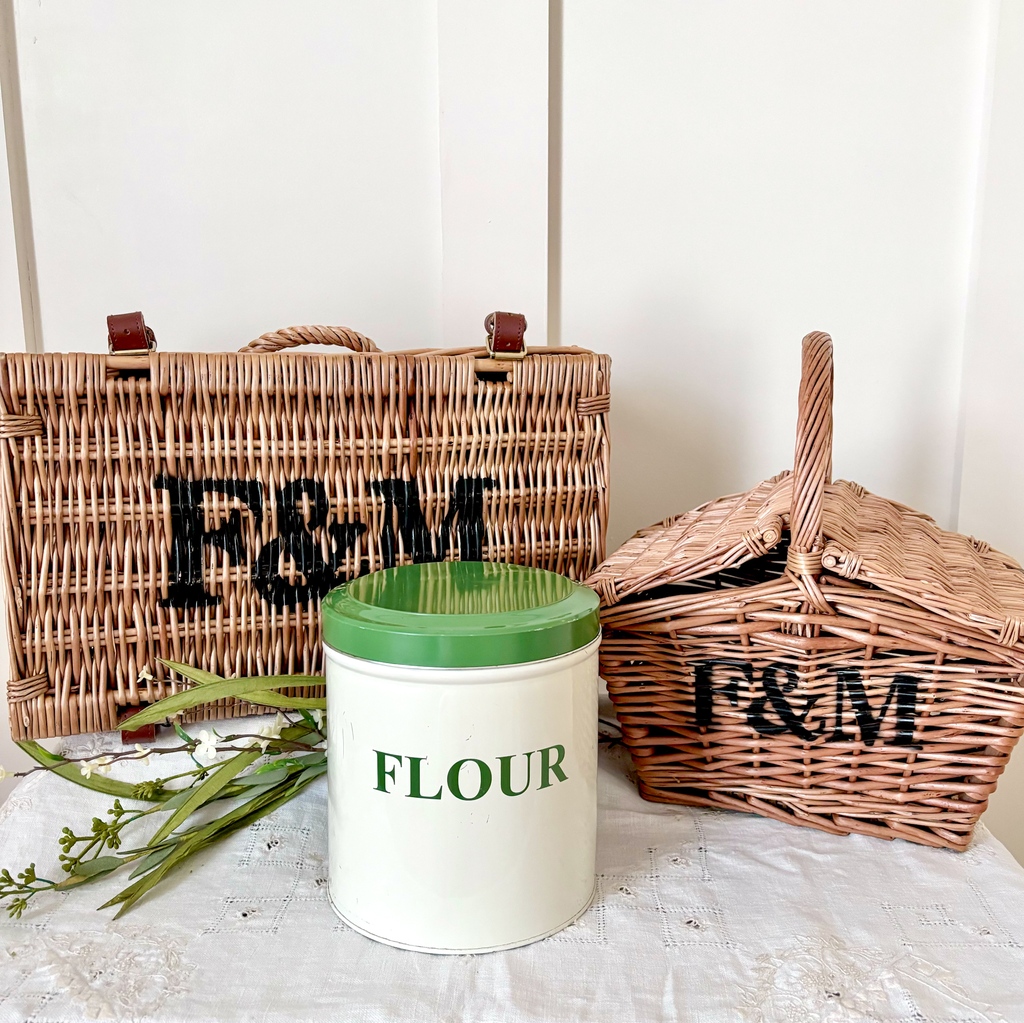 Two Fortnum & Mason hampers, perfect for your spring outings.  And, a wonderful vintage tin from Tala, a English maker of kitchen items. Now available at number19vintage.etsy.com.

#picnicbasket #picnichamper #fortnumandmason #fortnums #tala #vintagekitchen #vintagetin