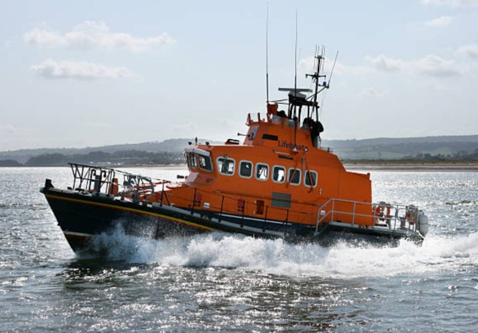 The Royal National Lifeboat Instituition (RNLI) is 200 years old today. We thank all those volunteers who give up their time to save others all year round. @RNLI @RNReserve @RNinWales @RoyalNavy @RFCAforWales
