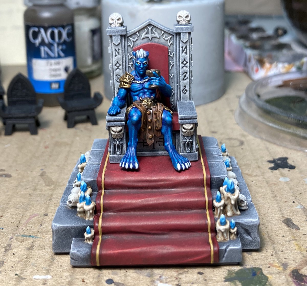 pengvenya's tweet image. Февраль (наконец-то вышла с больничного)

#мастерскаяминиатюр #трудовыебудни