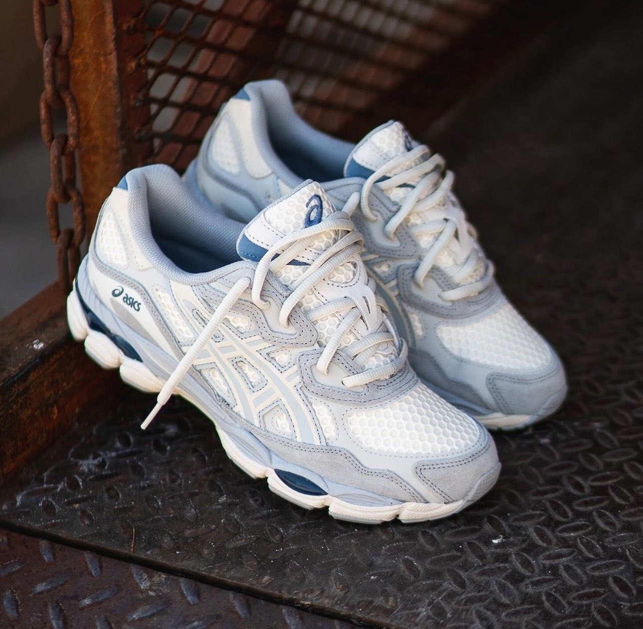 FitThemAll X La Asics Gel NYC arrive dans un doux coloris Ivory https t 95QPpkCFmr X
