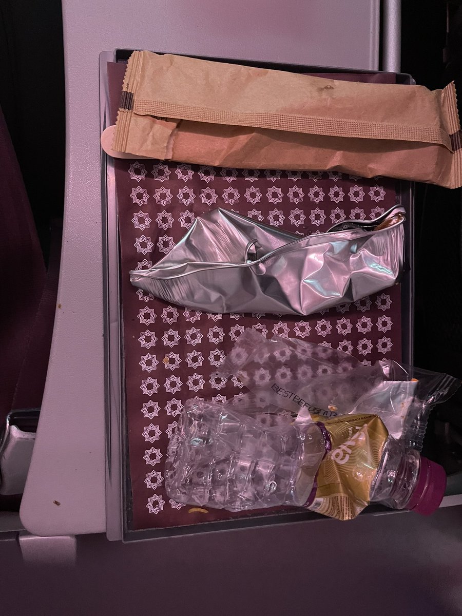 yashashree91's tweet photo. Waste segregation at source! Does it even matter? I am embarking this journey to document the waste I create and may be spark some reasonable chain of actionable solutions. @airvistara thank you for the meal I needed https://t.co/rWSbkaexWh