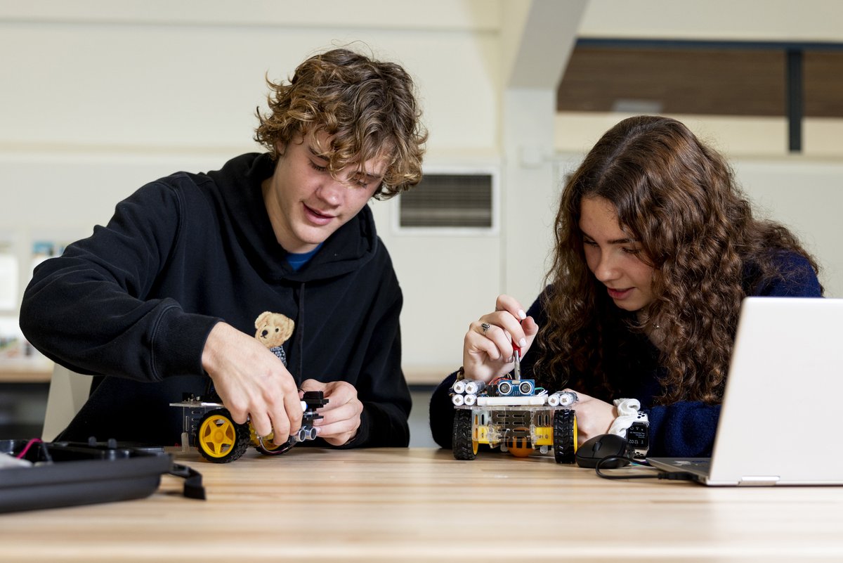 NortheasternCOE's tweet image. Happy #WorldEngineeringDay! Today we celebrate the achievements and importance of engineering in our world. #nucoe #engineeringinaction #engineering