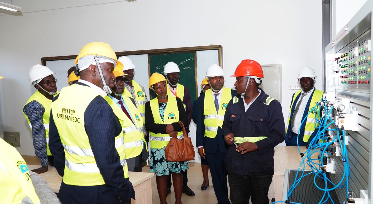 KYAMBOGO UNIVERSITY (@kyambogou) on Twitter photo The collaboration visit to @UIRI2017 comprised of Lecturers from Faculty of Engineering, Faculty of Science <a href="/KyambogoScience/">Faculty of Science Kyambogo University</a>, Faculty of Agriculture, and School of Vocational Studies. The visit will yield into working together with @UIRI2017 in training students in 1st class The collaboration visit to @UIRI2017 comprised of Lecturers from Faculty of Engineering, Faculty of Science <a href="/KyambogoScience/">Faculty of Science Kyambogo University</a>, Faculty of Agriculture, and School of Vocational Studies. The visit will yield into working together with @UIRI2017 in training students in 1st class