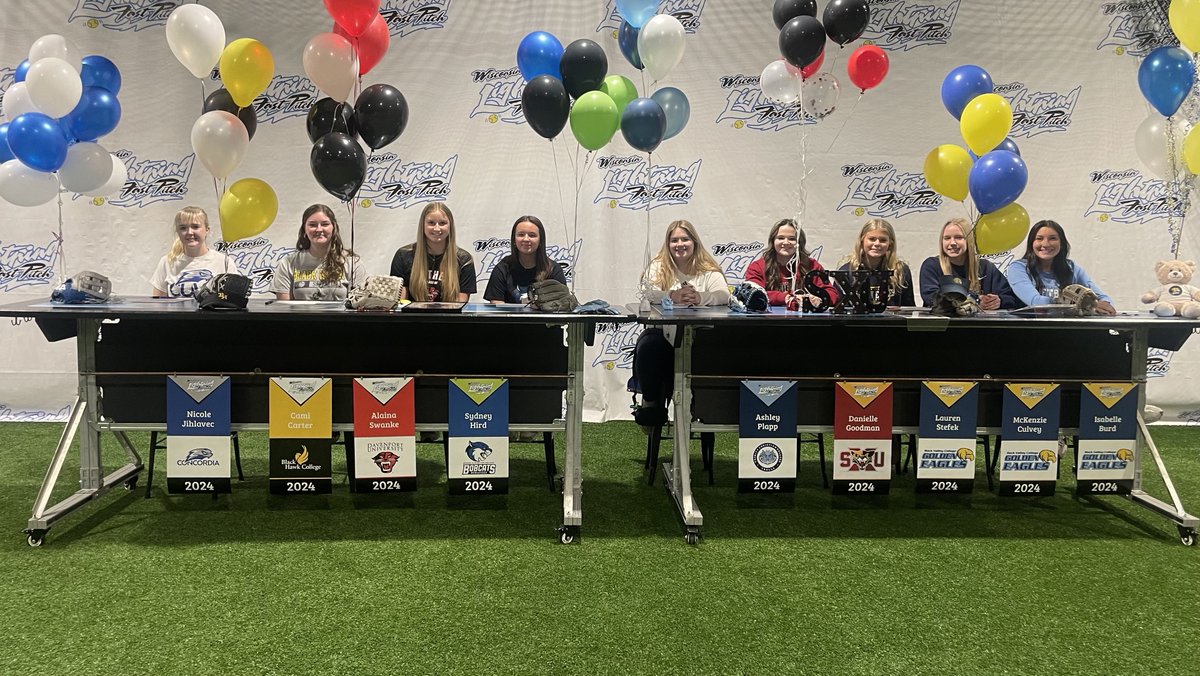 Yesterday was a special day as we celebrated our 2024's college commitment from both our 18u teams.  Great job ladies and keep up the hard work

#LightningPride